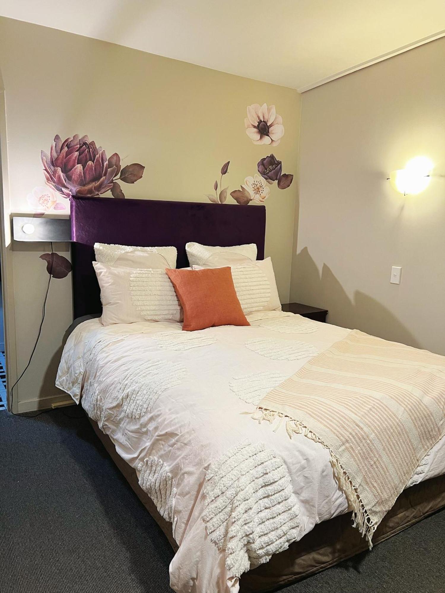 Cosy Motel Studio Apartment In Central City-Up To 2 Beds Κράισττσερτς Εξωτερικό φωτογραφία